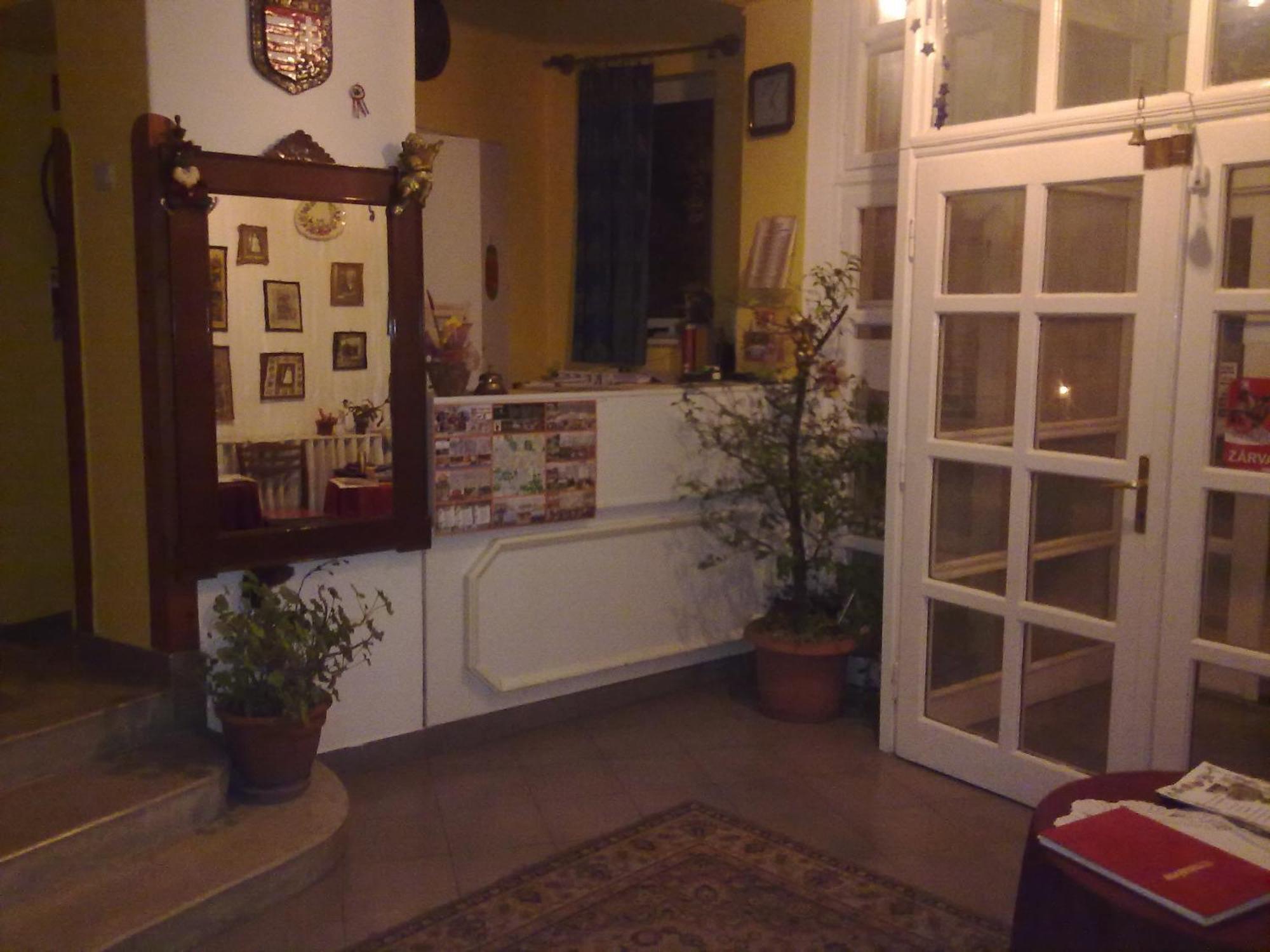 Alabástrom Panzió és Étterem Acomodação com café da manhã Bogács Exterior foto